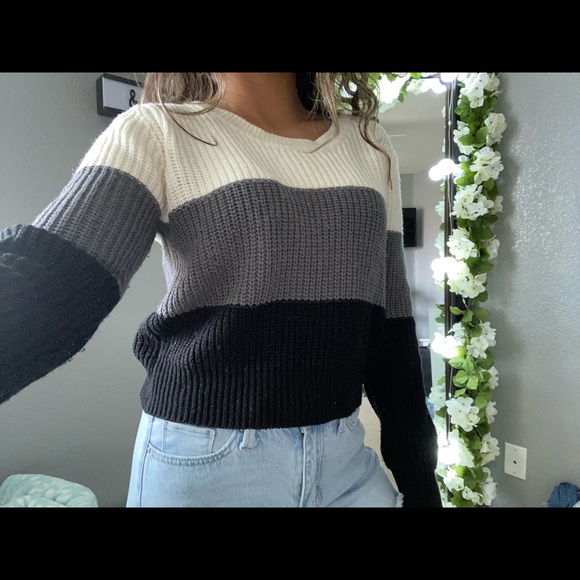 Cute Sweater - Picture 3 of 3